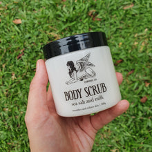 Load image into Gallery viewer, SeaSalt and Milk Bodyscrub