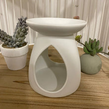 Load image into Gallery viewer, White Teardrop Candle Holder
